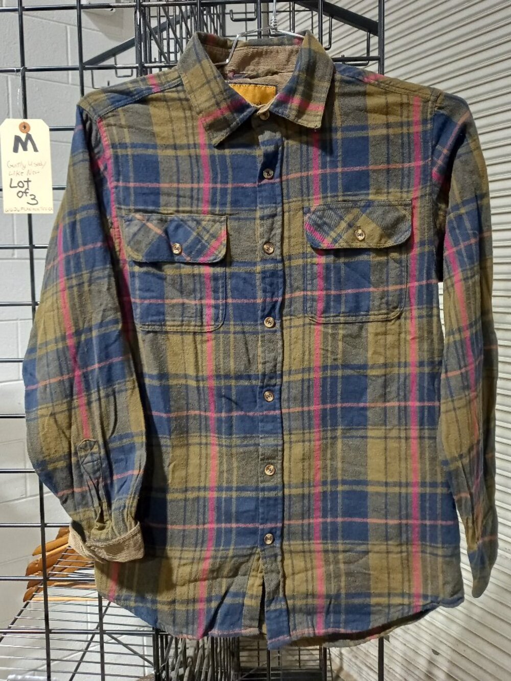 Men's Flannel Plaid Shirt, Flex Henley + Green Venado Tee | Medium - Picture 6 of 10